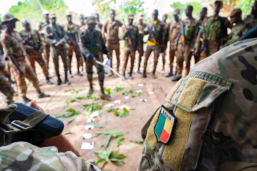 Bénin et Nigeria: l&rsquo;union des forces pour sécuriser les frontières septentrionales