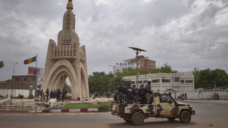 Mali : vers une suppression des partis politiques ?