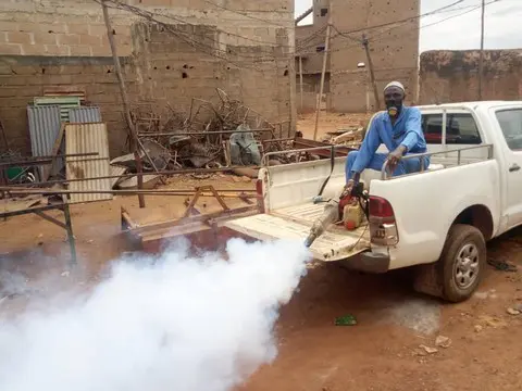 opération de démoustication au Mali