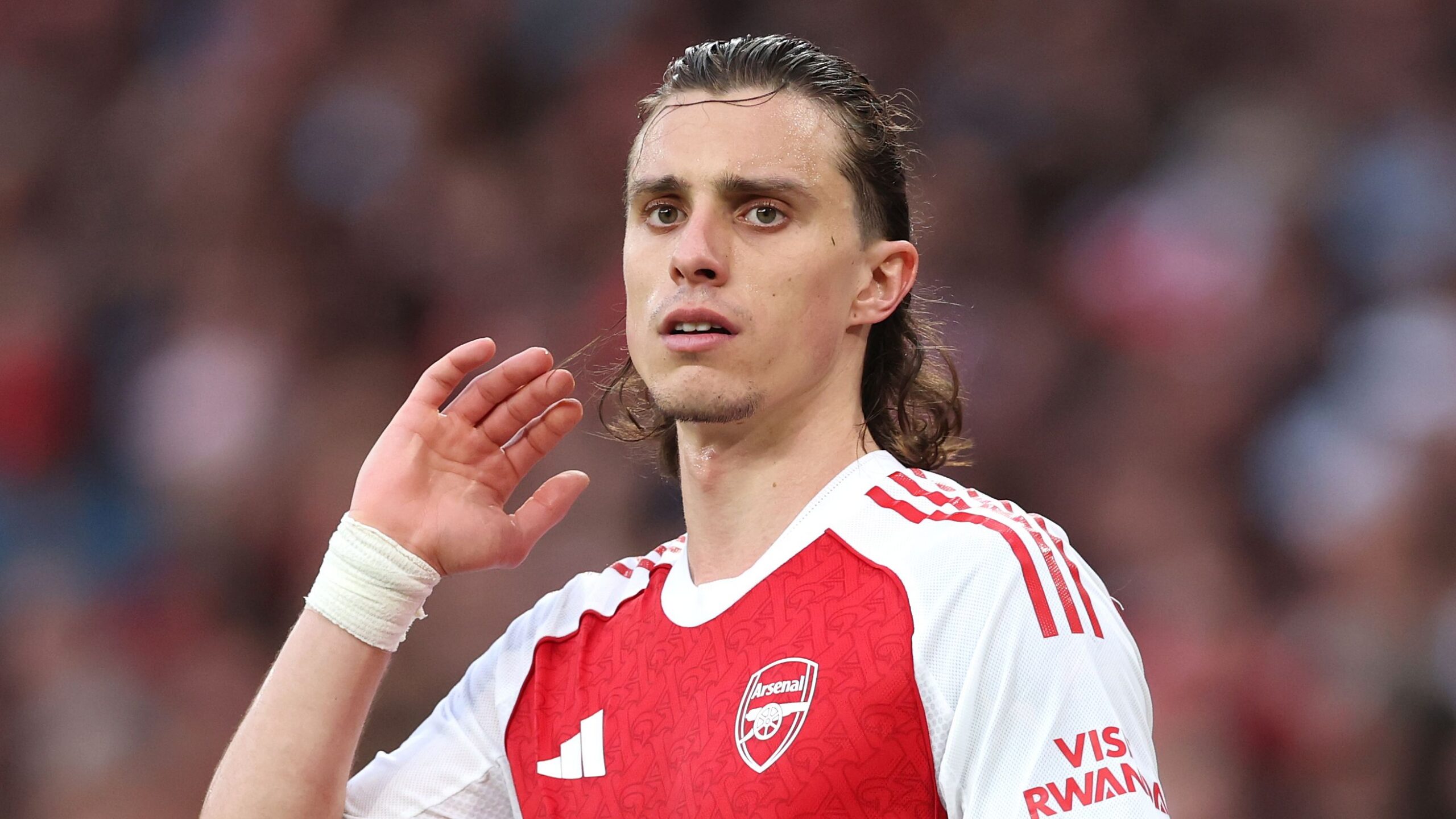 Calafiori et la joie explosive d&rsquo;un titre historique à arsenal