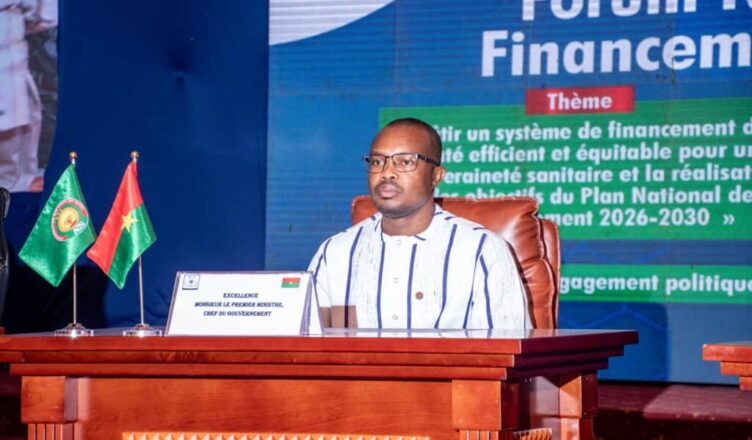 Le Burkina Faso clôture son premier forum pour l&rsquo;autonomie du financement de la santé