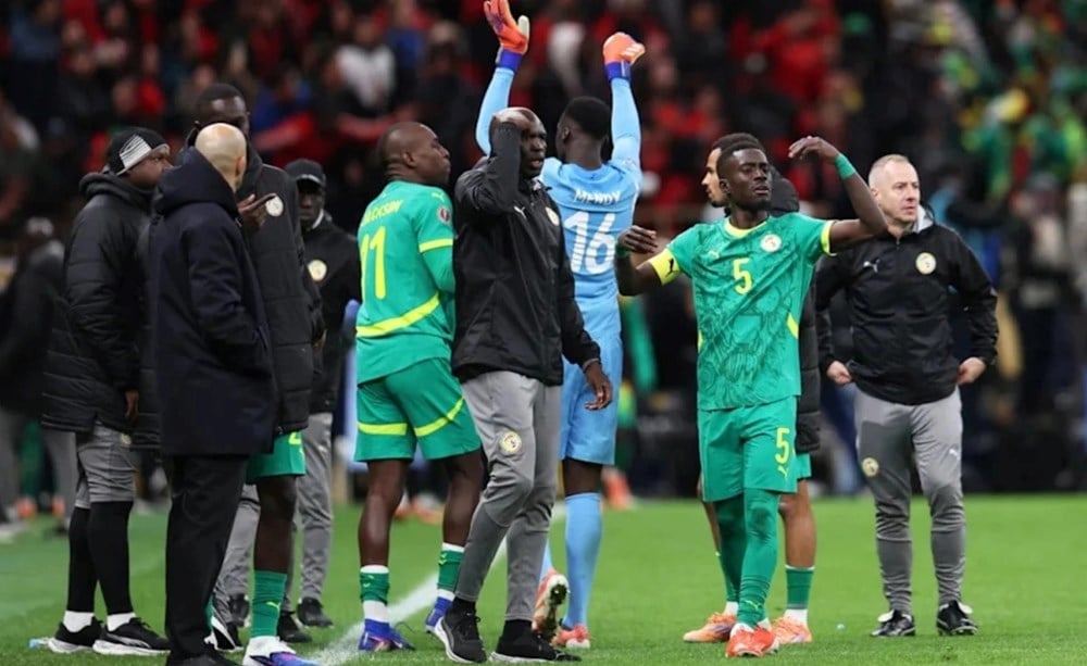 La caf retire le trophée au Sénégal : une polémique qui divise le football africain