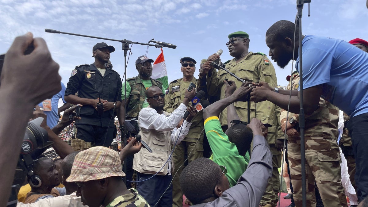 Niger: un an de recul des libertés et des droits après le coup d&rsquo;État