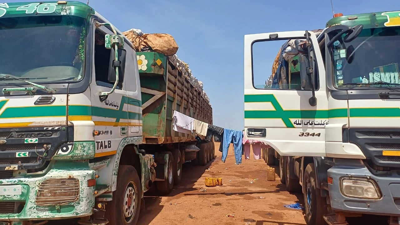Trafic bloqué sur la route Dakar-Bamako : quelles conséquences ?