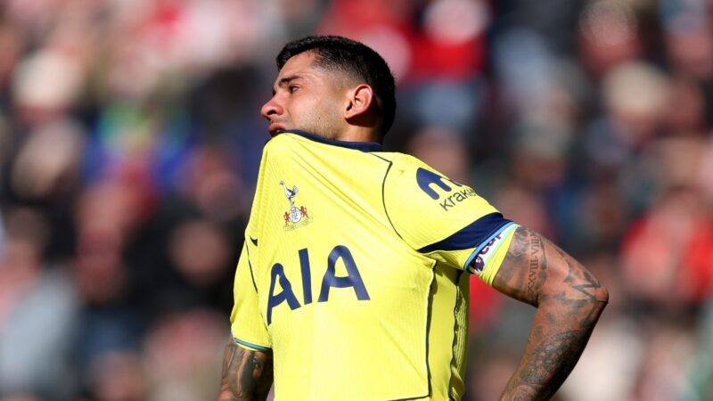 Romero de retour pour sauver tottenham face à everton malgré les critiques