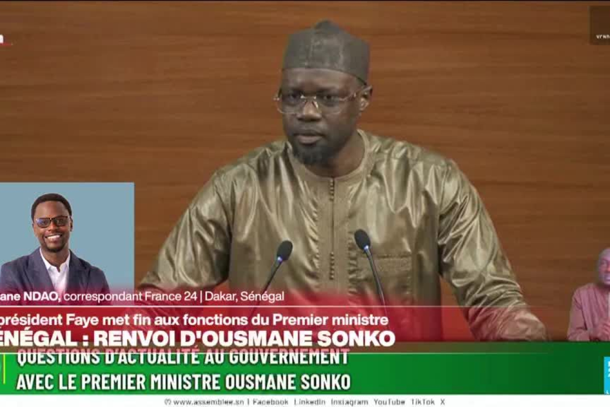 Faye destitue sonko de son poste de premier ministre au Sénégal