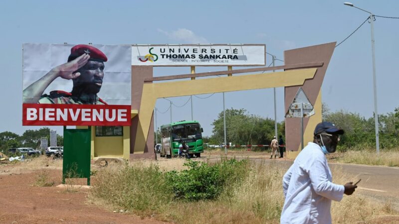 Junte au Burkina Faso suspend la principale organisation des étudiants