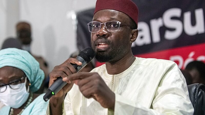 Sénégal : les soutiens de Sonko face à l&rsquo;annonce de son limogeage