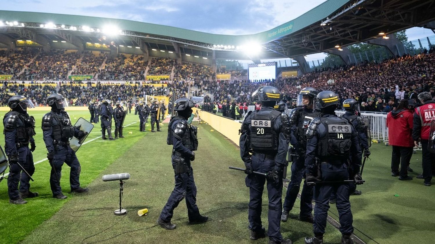 Violences en Ligue 1 : la réaction ferme de la ministre des Sports