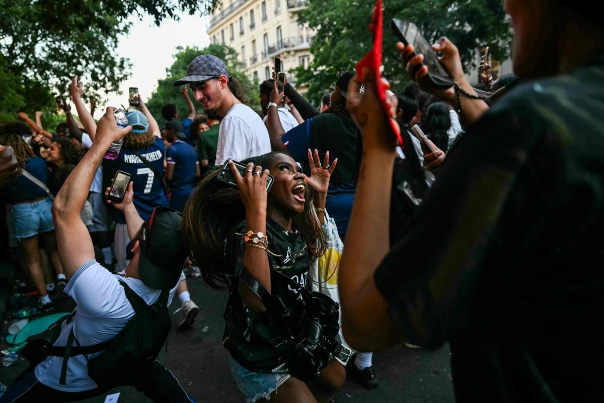 Paris en liesse après le deuxième titre du psg en ligue des champions