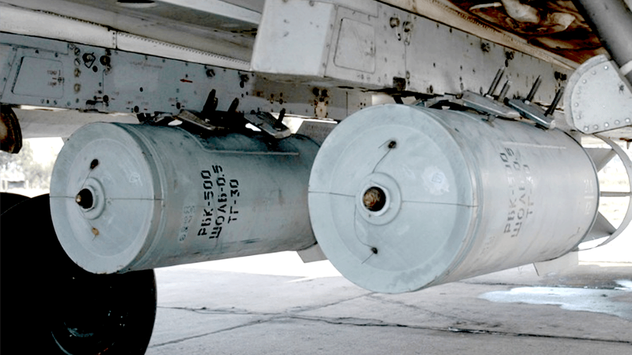 Frappes au Mali : des preuves d&rsquo;armes à sous-munitions utilisées par l&rsquo;armée malienne