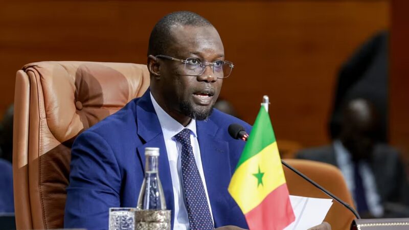 Ousmane Sonko assume la loi anti-homosexualité au Sénégal et fustige l&rsquo;ingérence occidentale