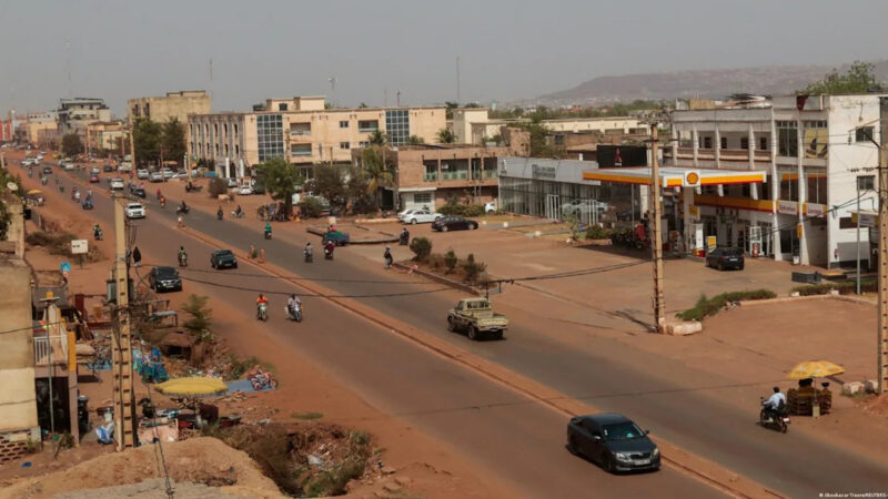 Crise au Mali : Amnesty international alerte sur le blocus de Bamako