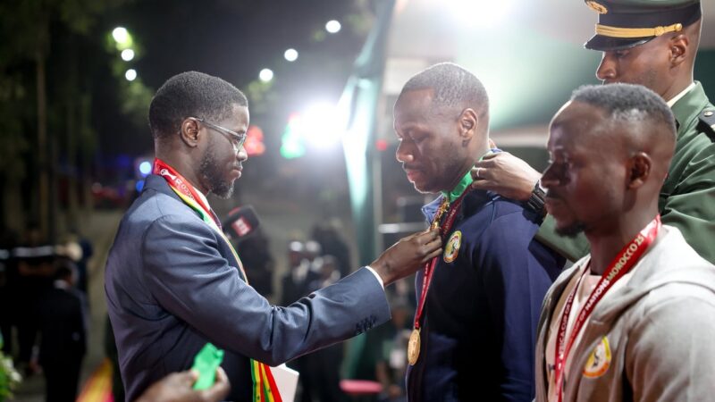 Les primes de Bassirou Diomaye Faye génèrent des tensions dans le football sénégalais