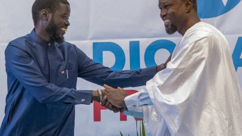Crise politique majeure au Sénégal après le limogeage de sonko