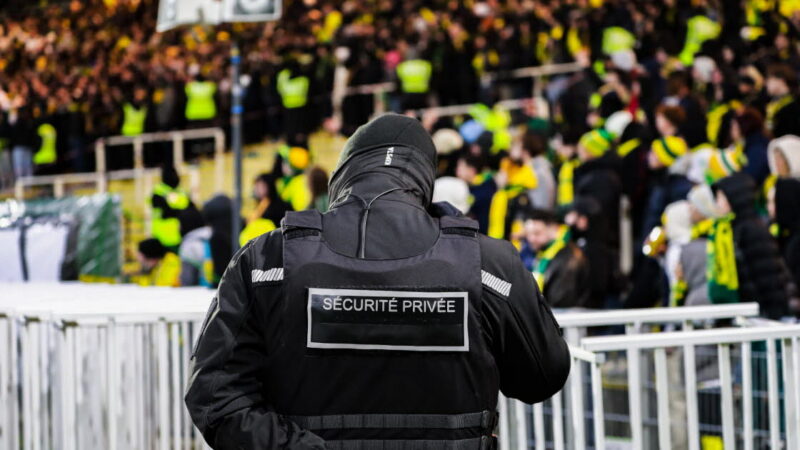 Football : le FC Nantes sanctionné d&rsquo;un huis clos après des incidents violents