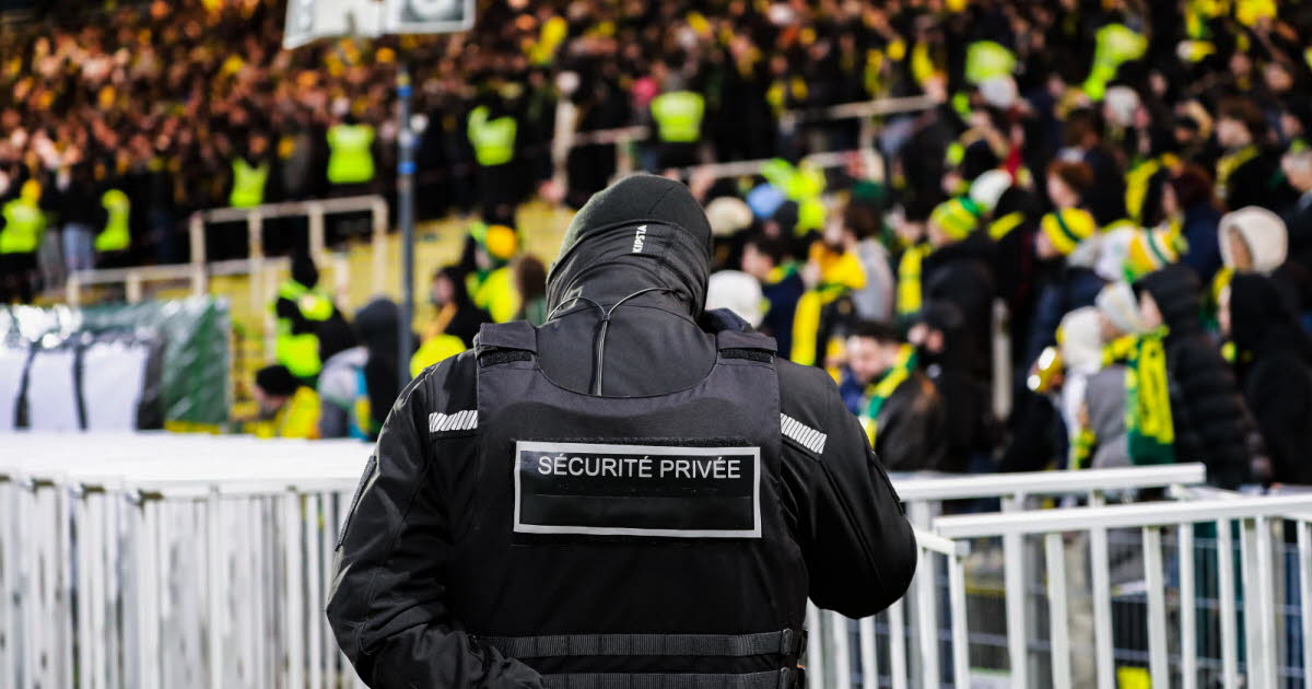 Football : le FC Nantes sanctionné d&rsquo;un huis clos après des incidents violents