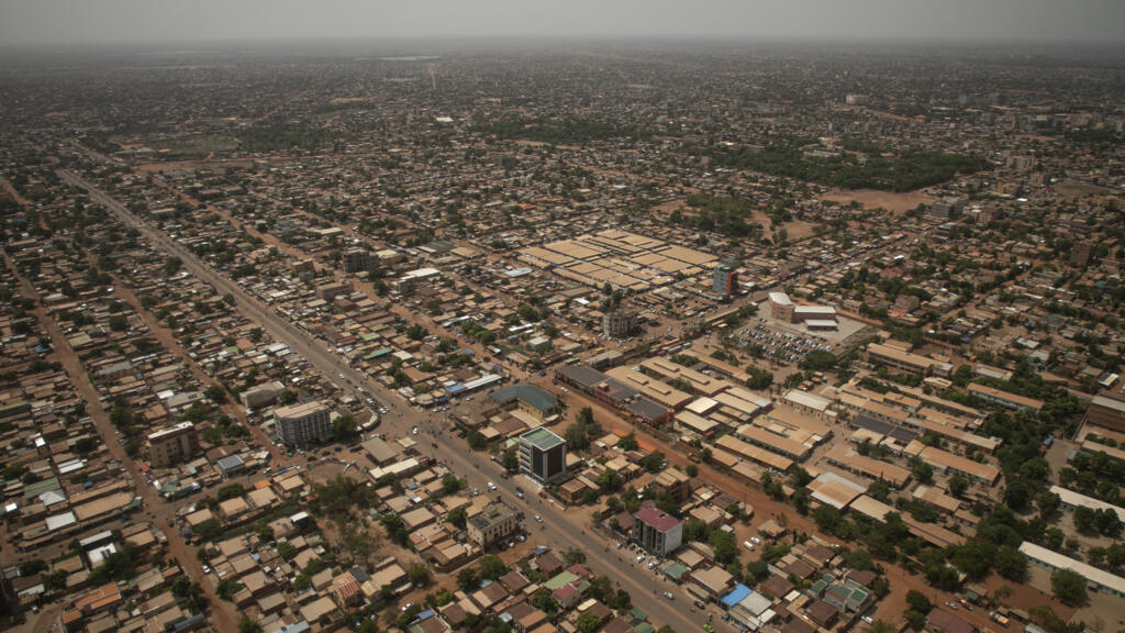 Burkina Faso : suspension et arrestations ciblent une association étudiante majeure