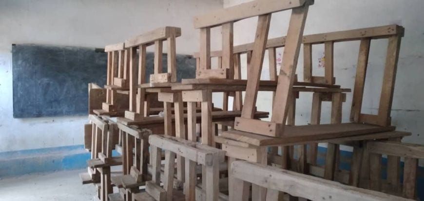 élèves tchadiens dans une salle de classe