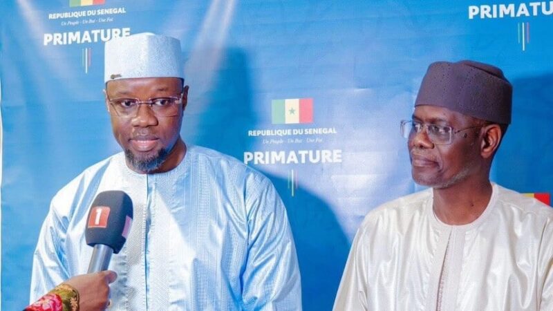 Al aminou lo critique sonko lors de son investiture à la primature