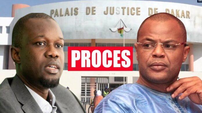 Procès entre Sonko et Mame Mbaye Niang reporté à 2026