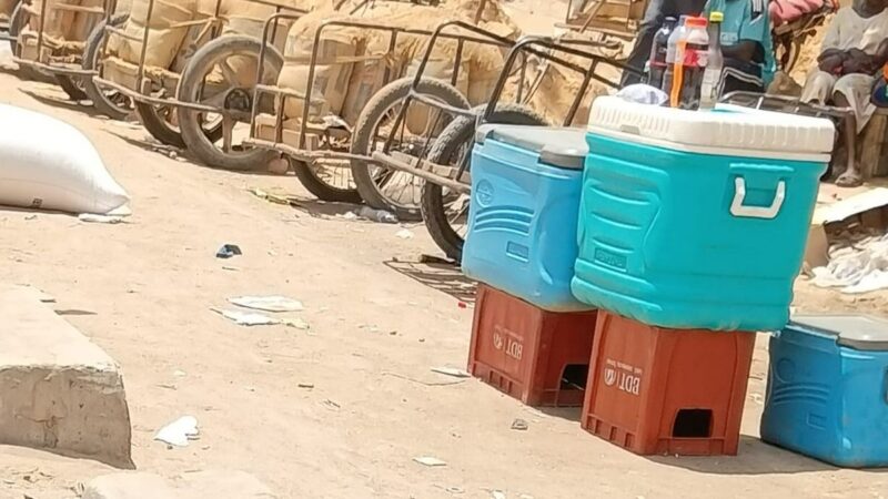 Jeunesse tchadienne : survivre grâce au sable à N&rsquo;Djamena