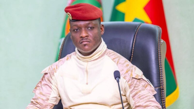 Le Burkina Faso officialise la rupture de ses relations diplomatiques avec la France