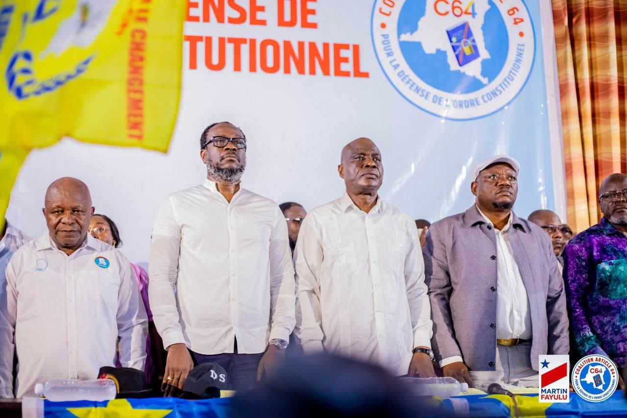 Révision constitutionnelle en RDC : l&rsquo;opposition mobilise face à Félix Tshisékédi