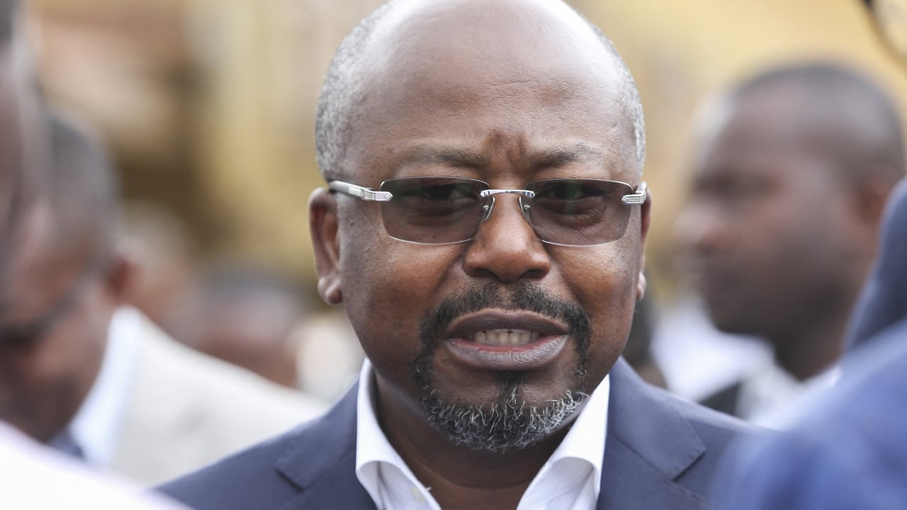 Incarcération d&rsquo;Alain-Claude Bilie-By-Nze : le Gabon s&rsquo;interroge sur ses conditions de détention