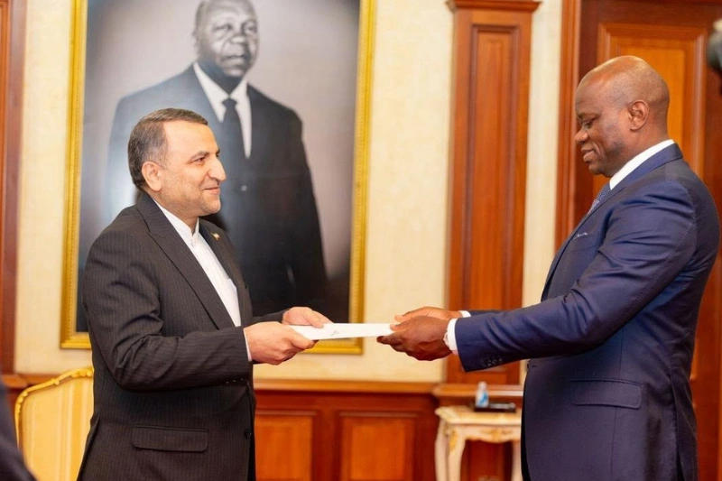 Accréditation de cinq nouveaux diplomates au Gabon
