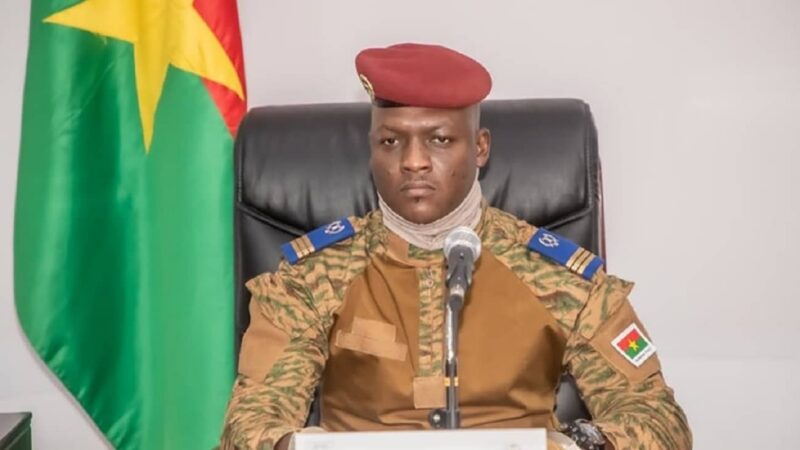 Le Burkina Faso met fin à ses relations diplomatiques avec Paris