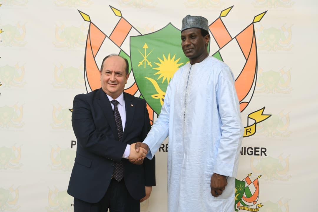 L’Algérie et le Niger renforcent leur partenariat avec un projet électrique record