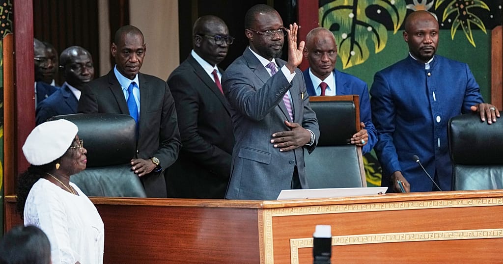 Ousmane Sonko réélu à la tête du Pastef lance un avertissement à ses opposants