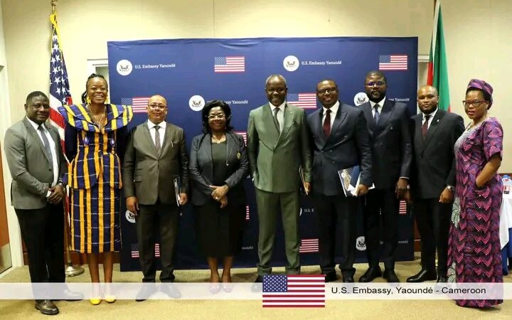 Le barreau du Cameroun défend l&rsquo;état de droit lors de l&rsquo;inauguration du foundermuseum