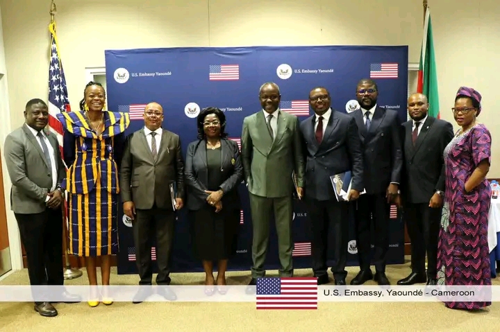 Le barreau du Cameroun défend l&rsquo;état de droit lors de l&rsquo;inauguration du foundermuseum