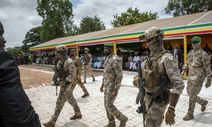 Mali : goïta réorganise l’armée après les attaques meurtrières d’avril