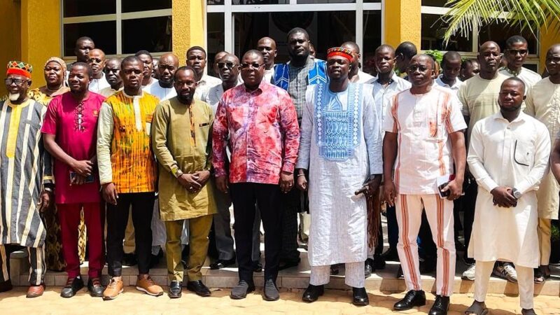Jeunes commerçants burkinabè unis pour une économie nationale dynamique