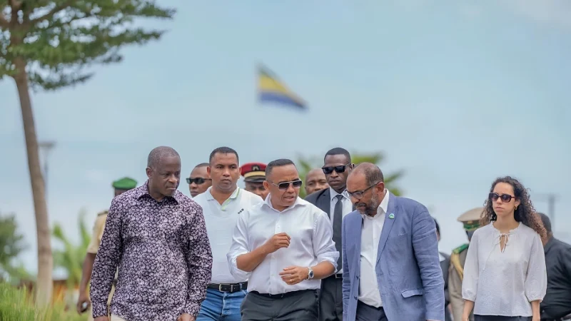 Libreville : le colonel Michaël Randrianirina s&rsquo;inspire du modèle de développement gabonais