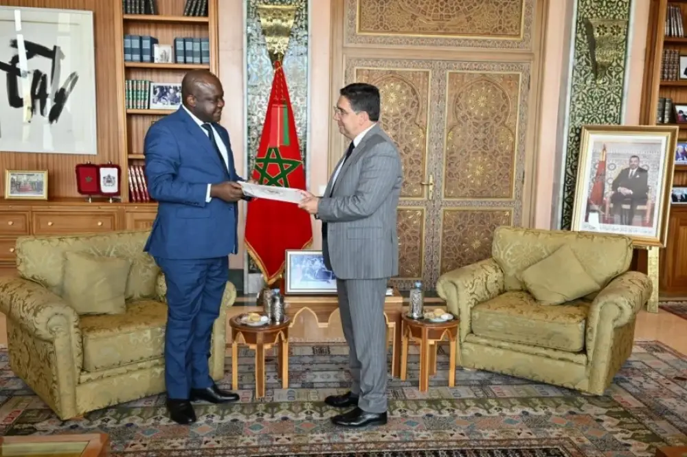 Rabat : un émissaire congolais remet un message de tshisekedi au roi mohammed vi