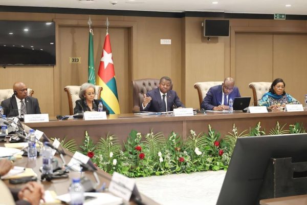 Paix dans les Grands Lacs : Faure Gnassingbé harmonise la médiation à Lomé