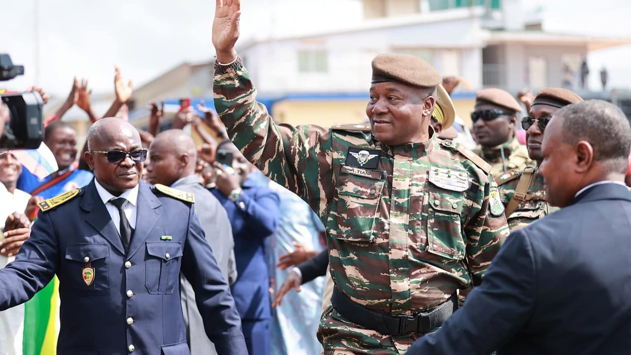 Pragmatisme politique au Niger sous tiani : une nouvelle ère pour le Sahel ?