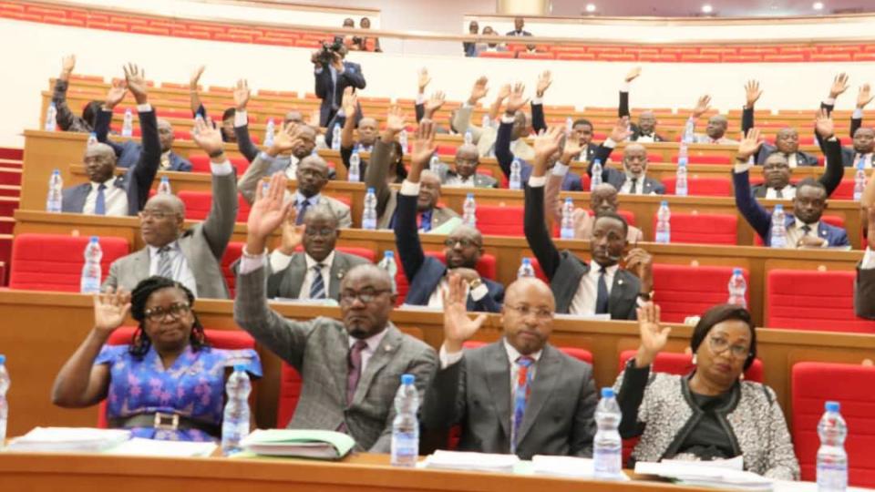 Gabon : 18 nouvelles lois adoptées pour moderniser l&rsquo;État