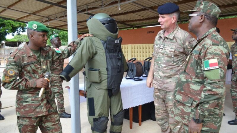 Renforcement militaire : la France équipe le Bénin contre les explosifs improvisés