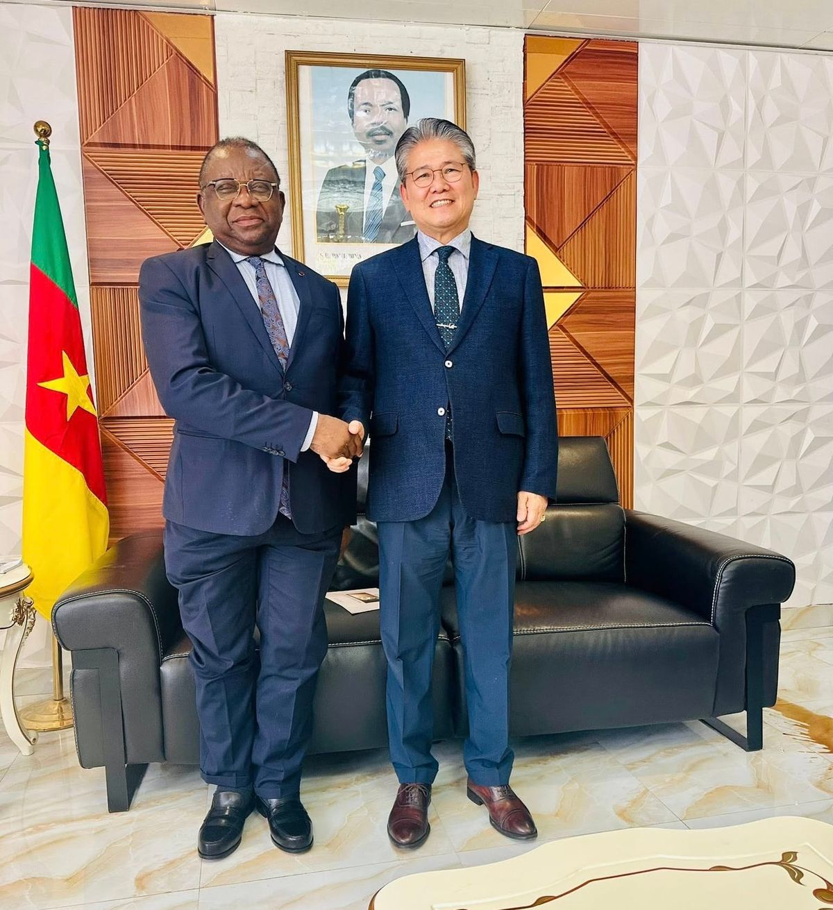 L&rsquo;industrie camerounaise s&rsquo;ouvre à des investissements massifs venus de Corée du Sud
