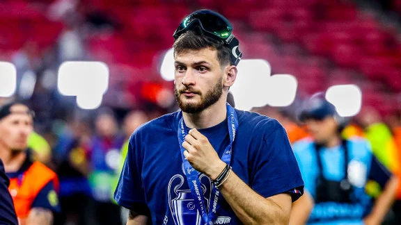 Khvicha Kvaratskhelia en action avec le PSG