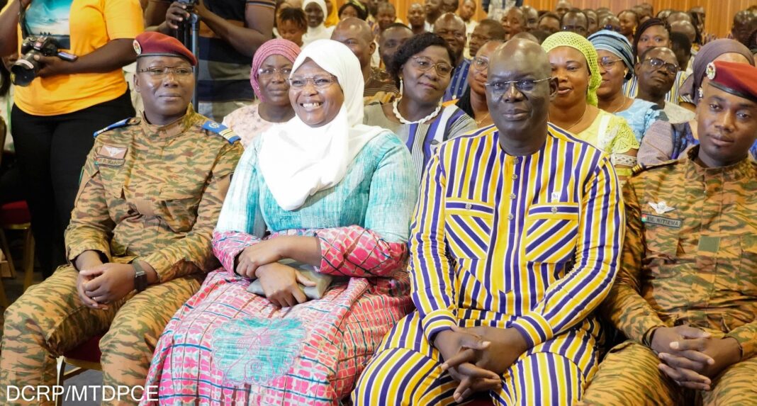 Plateforme Dɛmɛ Sira : lancement à Ouagadougou