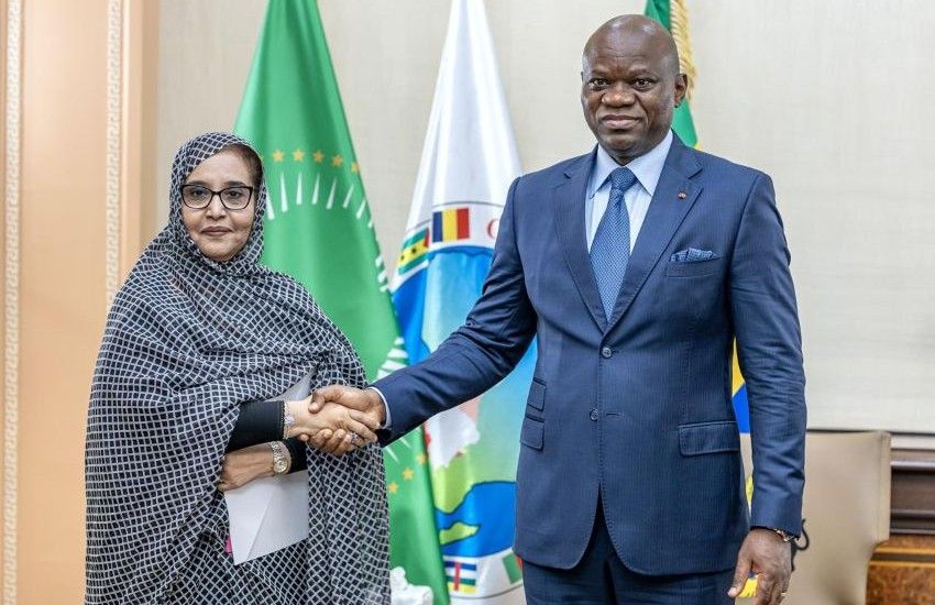 Rencontre entre la délégation mauritanienne et le président gabonais