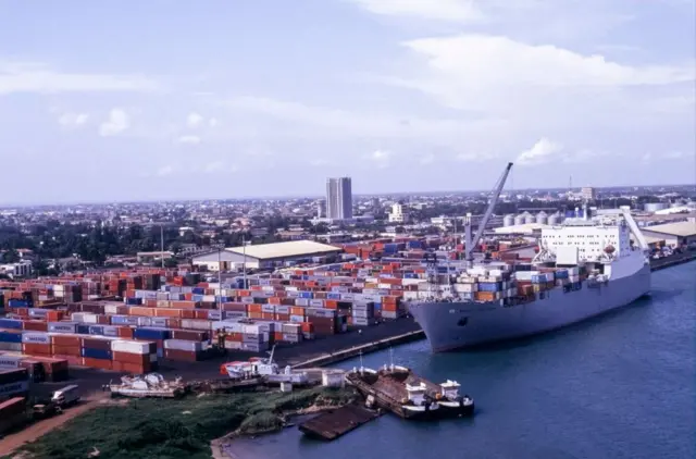 Port de Cotonou, principal point d’entrée des marchandises pour le Niger, fortement impacté par la crise