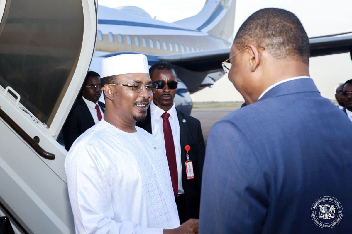 Retour du président tchadien après une visite aux émirats arabes unis