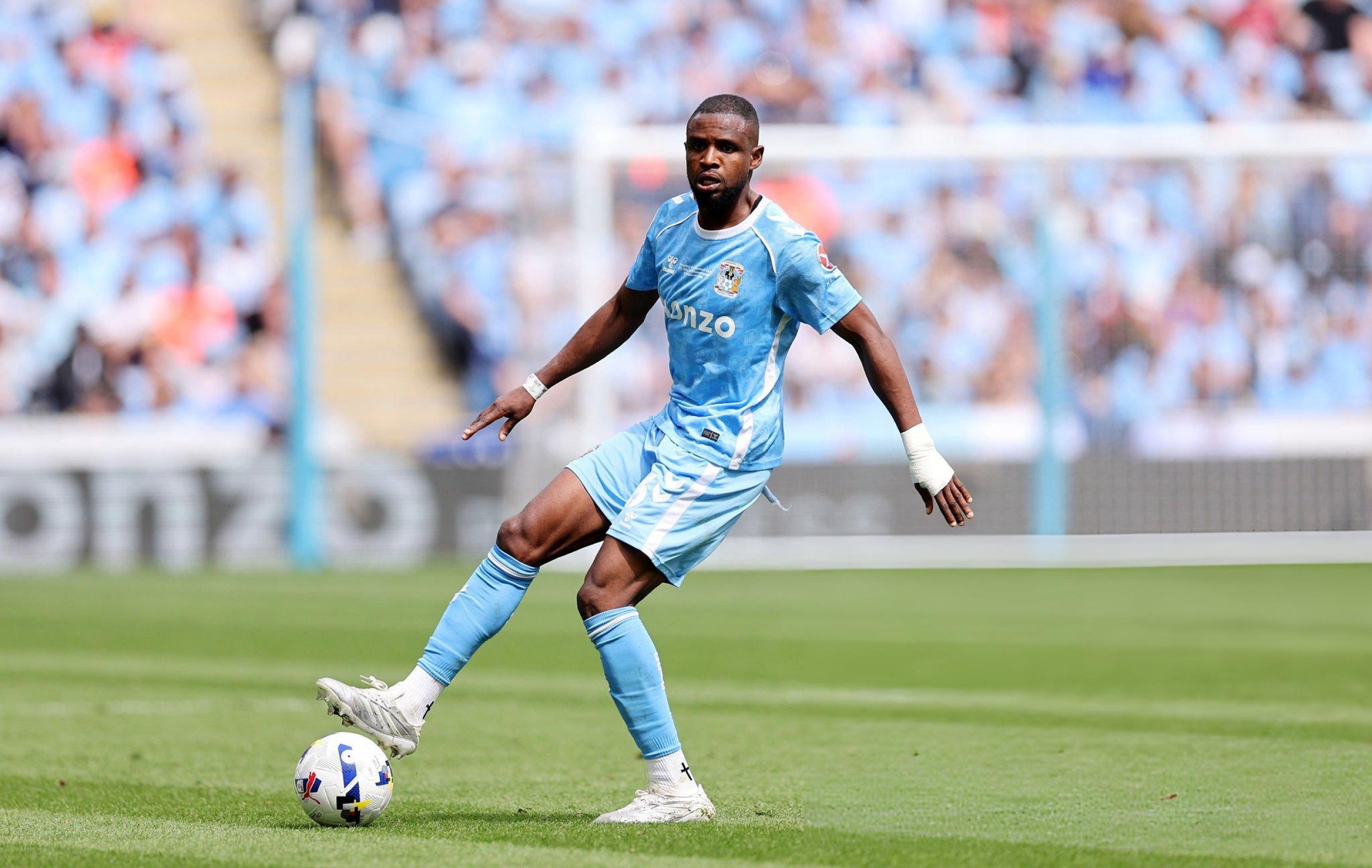 Frank Onyeka s&rsquo;engage définitivement avec Coventry City